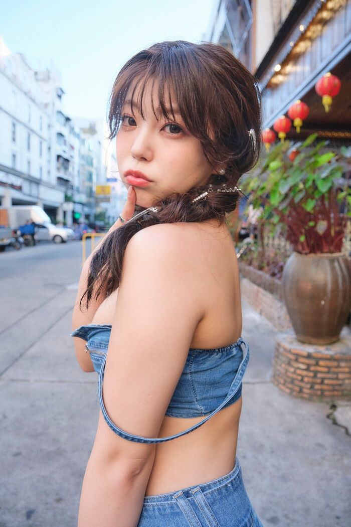 [Image] The former popular No. 1 dancer of the H cup, boldly exposing her lower breasts in a bikini wwwwww Sakura Momo, the off-shot of the swimsuit pictorial is extremely destructive!! 14th image