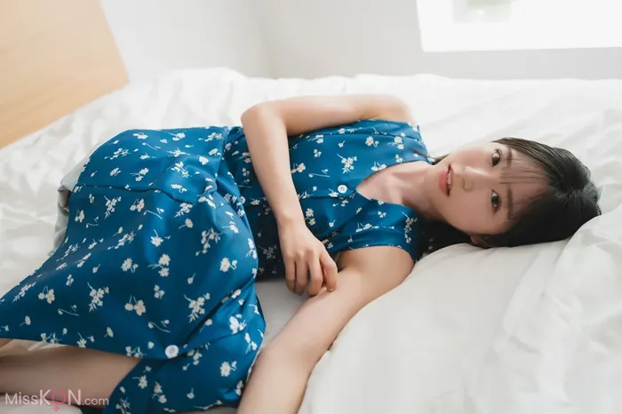 Mizuki Yamauchi (山内瑞葵): Weekly Playboy Plus 2025.10.23 (28 photos + 1 video) 8th image