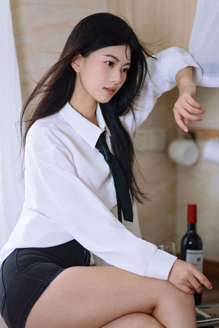 Copyright © 2019 Dan Dan (16P). 4th image