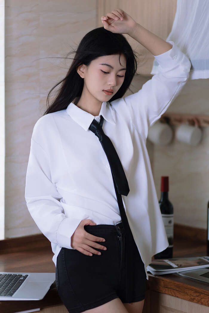 Copyright © 2019 Dan Dan (16P). 7th image