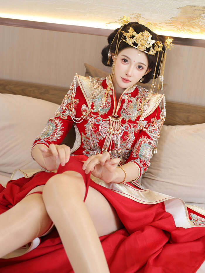 XiuRen秀人网 Uncensored Li Shuang Er 梨霜儿 - R18 秀人网模特 秀禾服 Part02 (57P) 3th image