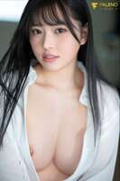 Mia Kamiki, a newcomer with an unbridled libido, releases a nude DVD