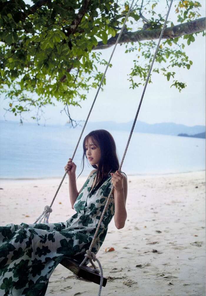Sasaki Kumi 佐々木久美 5th image