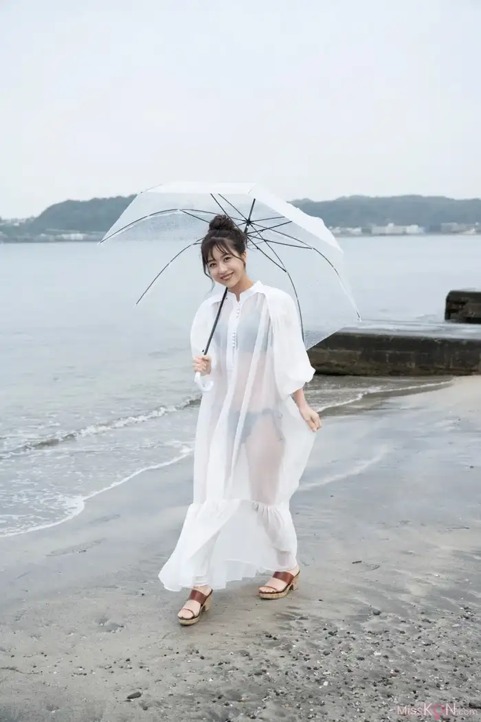 Ayana Shinozaki (篠崎彩奈): [MySPA!] 濡れ肌をあたためて【推し撮-前編】 (29 photos) 2th image