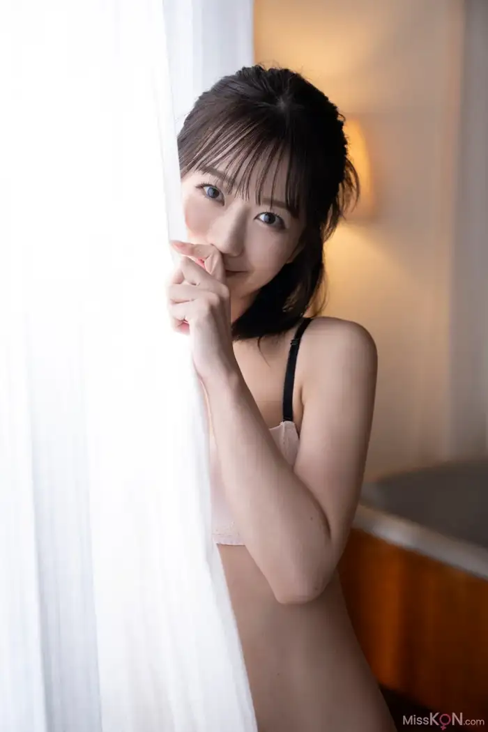 Ayana Shinozaki (篠崎彩奈): [MySPA!] 濡れ肌をあたためて【推し撮-前編】 (29 photos) 20th image