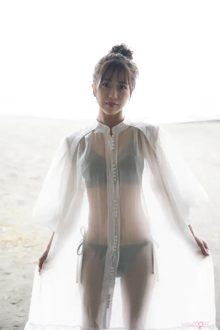 Ayana Shinozaki (篠崎彩奈): [MySPA!] 濡れ肌をあたためて【推し撮-前編】 (29 photos) 6th image