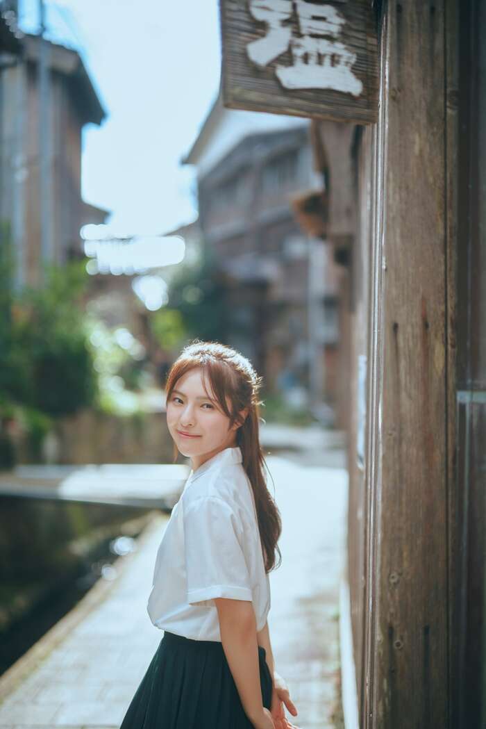 [Image] NGT48's center, showing a new frontier with T-back underwear wwwww Nanami Otsuka, the cover and first lingerie cut from the 1st photo book have been released!! 20th image