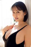 [Image] Chiyo Amano, a powerful body that is out of standard, explodes with sex appeal in a neat and tidy sensual pictorial wwww A beautiful woman with bewitching visuals and a mature atmosphere with her hair cut makes her first appearance on "Young Animal WEB"! !
