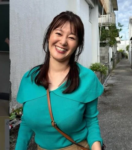 Former NHK Tomoka Takenaka Anna (43) reveals her body that is too rich again! The second photo book decided 4th image