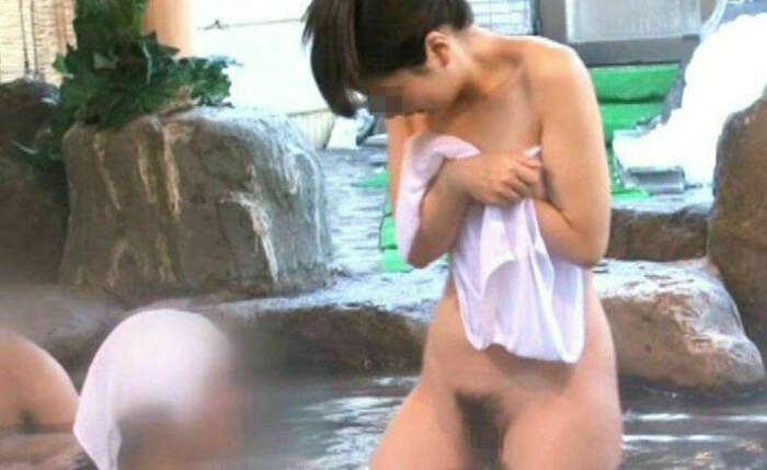 Open-air bath voyeur erotic image! I want 🥰 to look at the beautiful breasts and nipples ♡ of a naked woman all the time 37th image