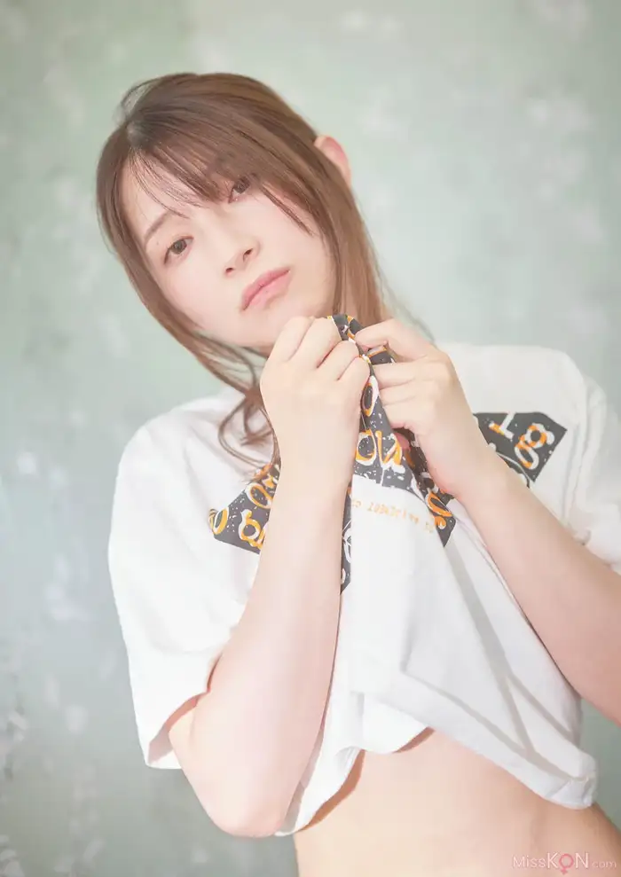 Honoka Kuroki (黒木ほの香): 2nd写真集 Move on (87 photos) 25th image