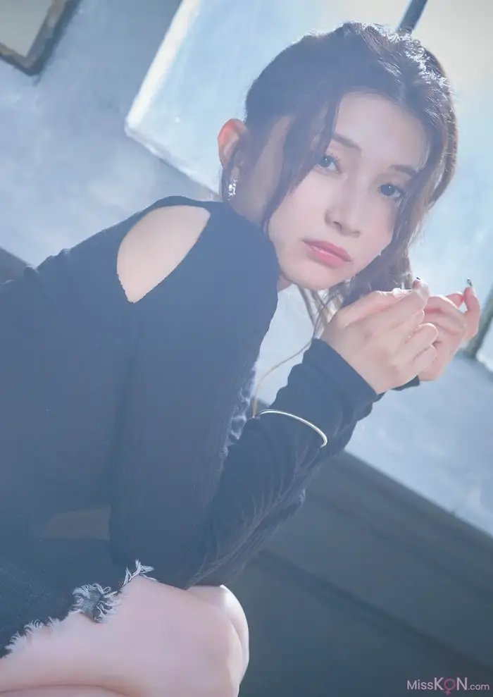 Honoka Kuroki (黒木ほの香): 2nd写真集 Move on (87 photos) 9th image