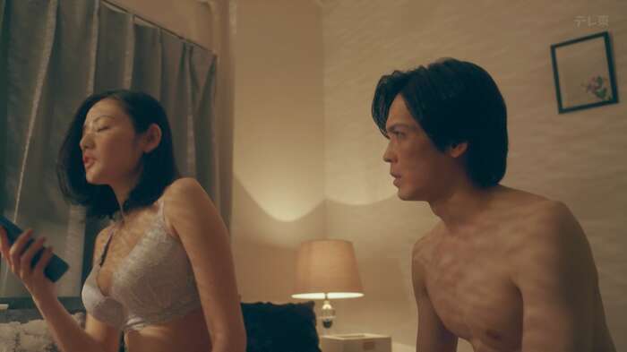Drama Is This Love a Mistake Moemi Katayama's Big Breasts Bra Wet Spot 3th image