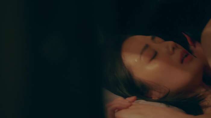 Drama Is This Love a Mistake Moemi Katayama's Big Breasts Bra Wet Spot 6th image