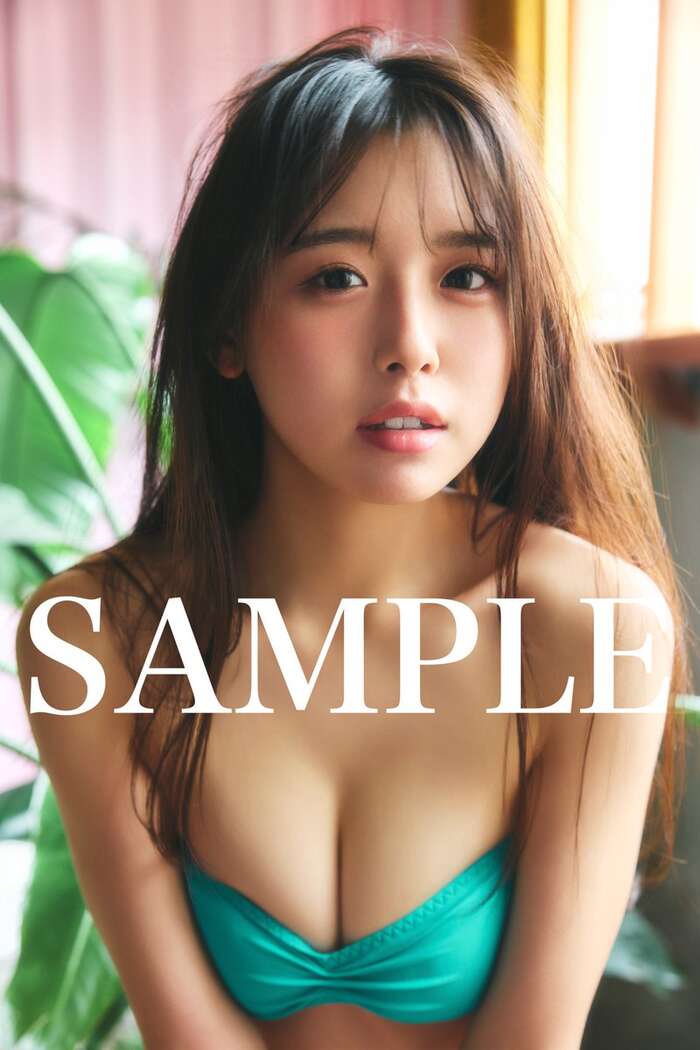 [Swimsuit image] Perfect body makeup! ! 'Shocking baby face' Sara Otaki talks about the finish around the waist shown in the swimsuit pictorial!! 32th image