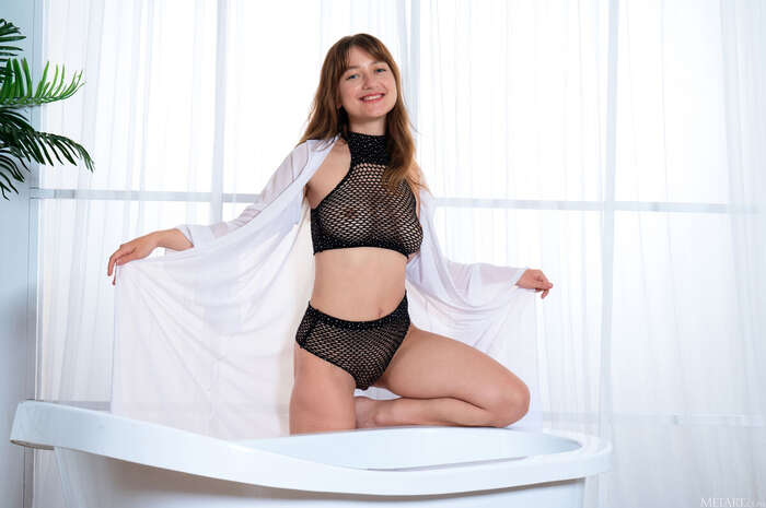 MetArt Roberta Sin - Mischievous Spark Part01 (48P) 6th image
