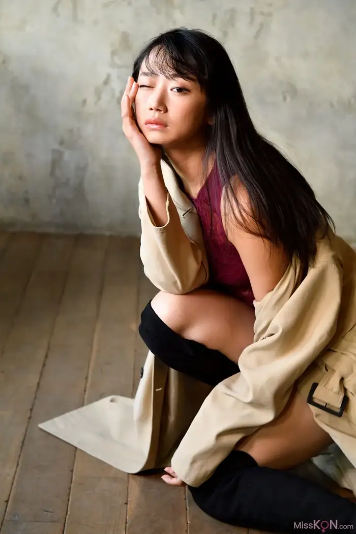 Nanako Aizawa: 'Standout Style' SPA! Gravian Soul Digital Photo Book (56 photos) 9th image
