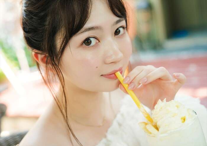 Ego Yuna is a 2th image