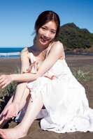 The long-awaited 1st photo book of the beautiful free announcer Kurumi Karikawa is out! !