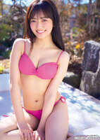 【画像】ミスマガジン2025美少女、初ソロ水着グラビアで美乳放出wwwwwwまるやそら、「ヤンマガ」でスタイル抜群なビキニショット披露！！！