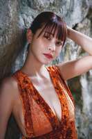 Asuka Kishi (34 years old) will challenge the biggest exposure in history with her new photo book!