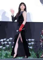 Ai Yoshikawa (26) as Yuzuko Shinonome in the movie "The Demon Bride" shows off her sexy inner thighs in stage greetings www