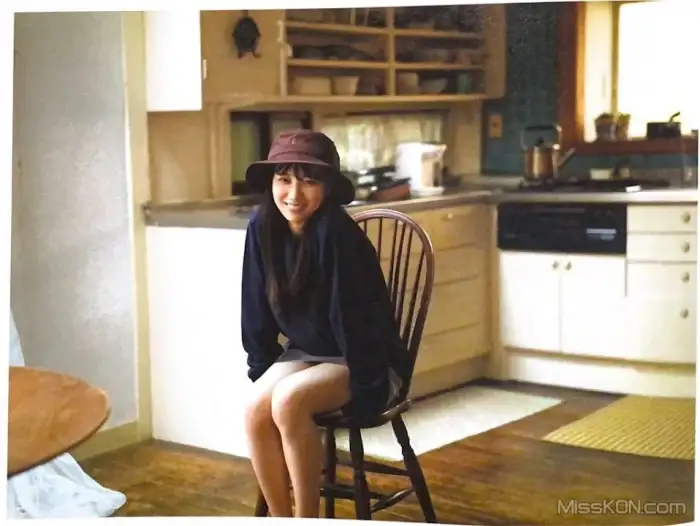 Hina Kawata: 'Order of Memories' Other Cut (62 photos) 8th image