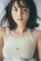 [Image] Nozomi Sasaki (38) shows a little bit of cleavage