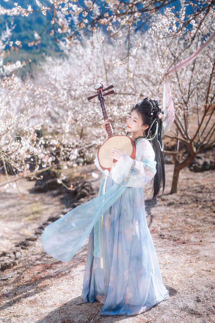 YiTuYu艺图语 vol.10208 Ba la ba la (15P) 3th image