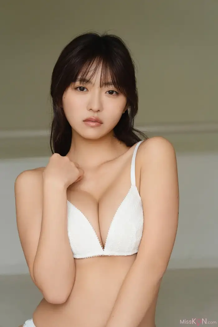 Toyoda Runa (豊田ルナ): FLASHデジタル写真集 Updated-Me (81 photos) 27th image