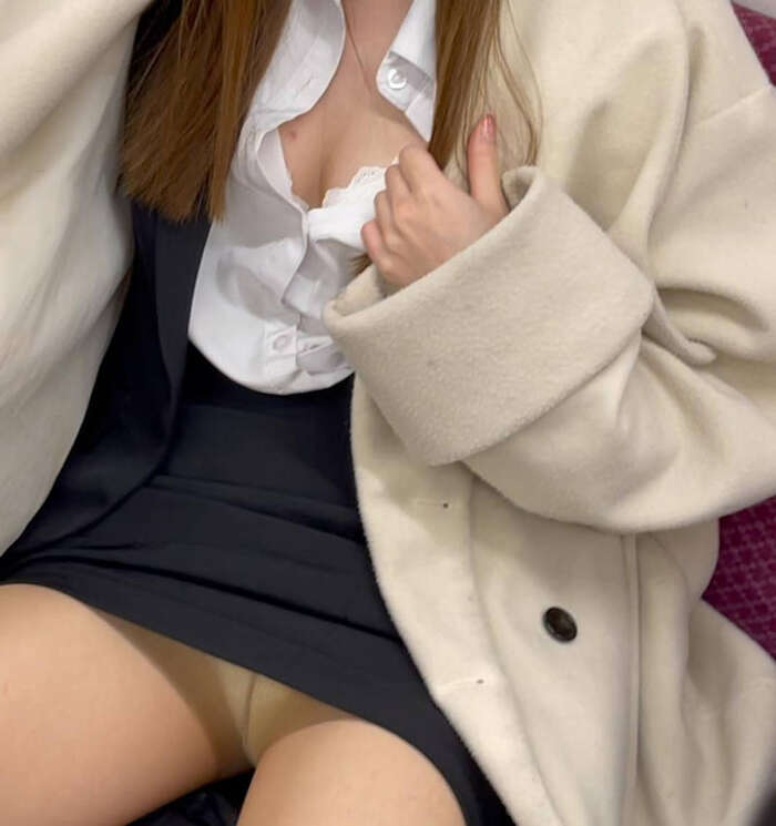Miniskirt OL Train Panty Rae Erotic Image 17th image