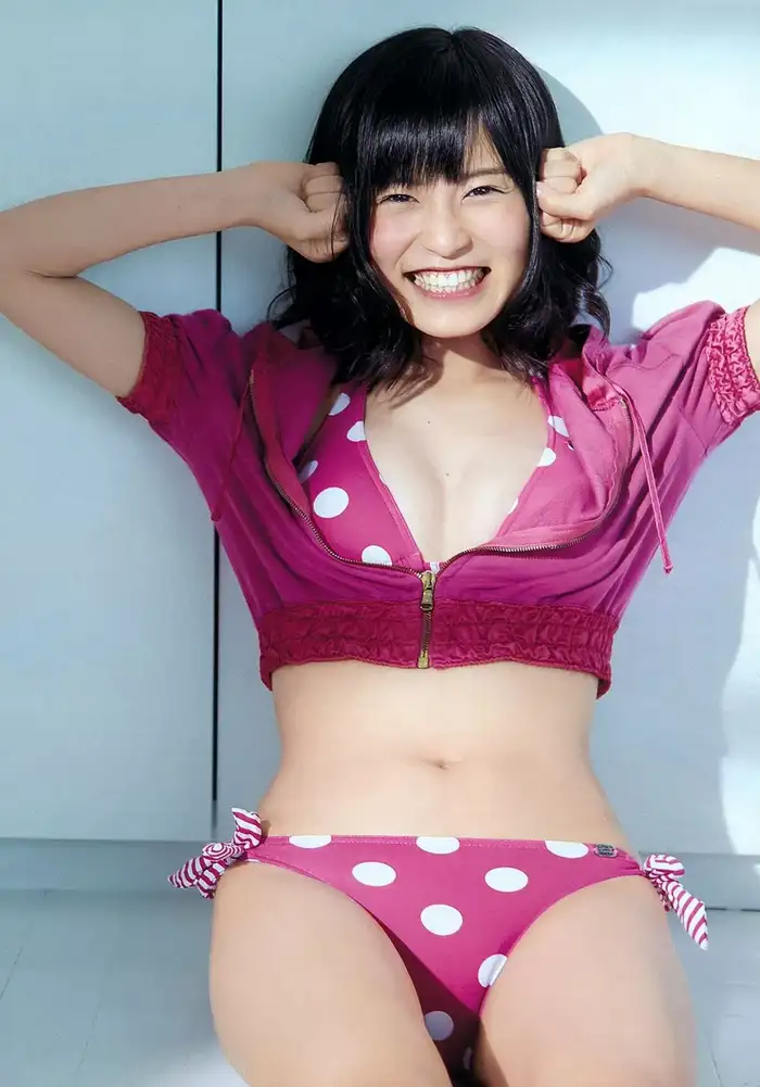 Let's check if Ruriko Kojima is 'too thin' in a swimsuit! ! 61th image