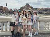 現役トップアイドルたちがディズニーに遊びに行った画像がこれ。やっぱりビジュアルはレベルが違うな