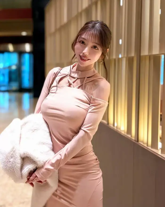 40-year-old gravure idol Meru Amemiya with a sharp body 4th image