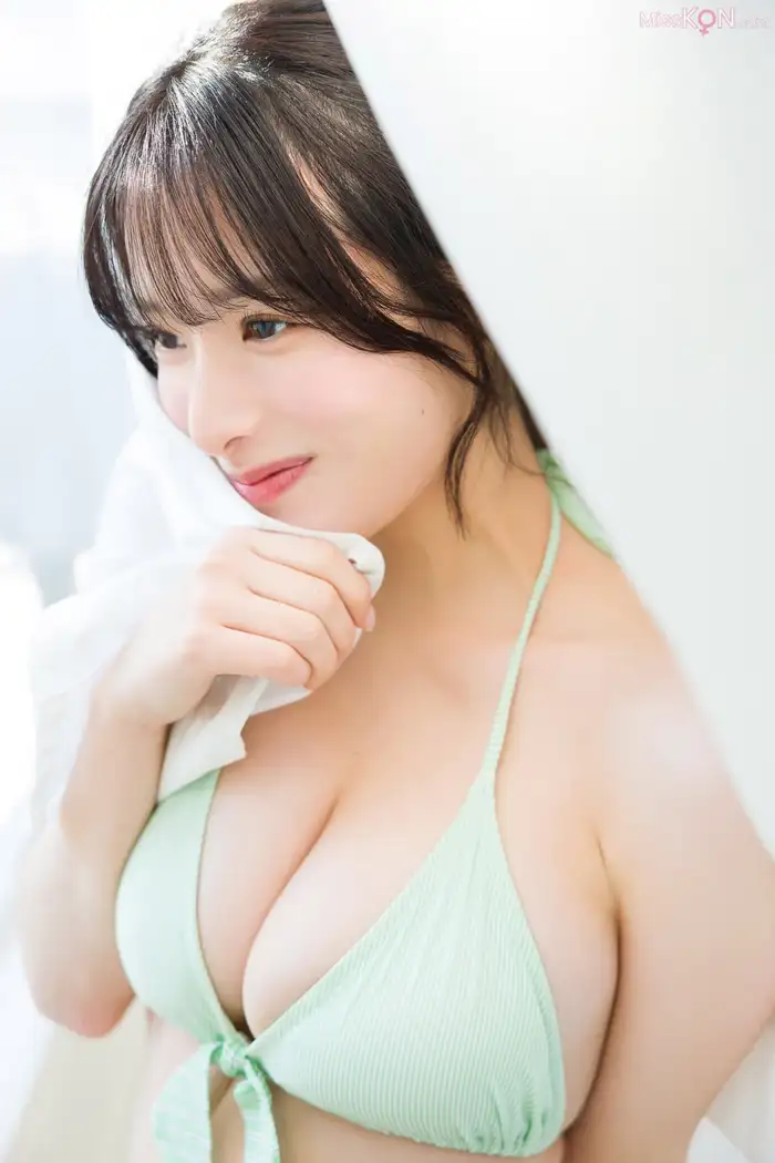 Kurea Hazuki: [Expanded Edition, All 50 Pages] Miss Maga's Asoviva! Fruit ＆ fresh！ Yanmaga Digital Photo Book (54 photos) 15th image