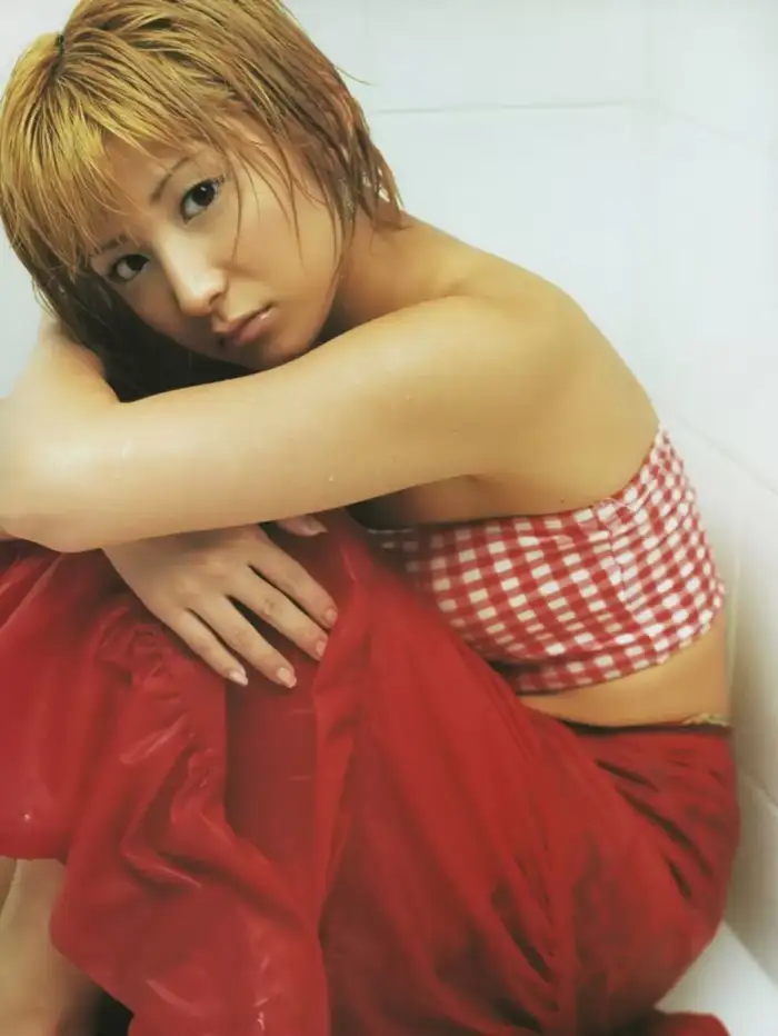 Mari Yaguchi Erotic Images: 99 Photos - The 3rd Generation Morning Musume. Collected Leader's Flat-Chested Swimsuit Gravure 21th image