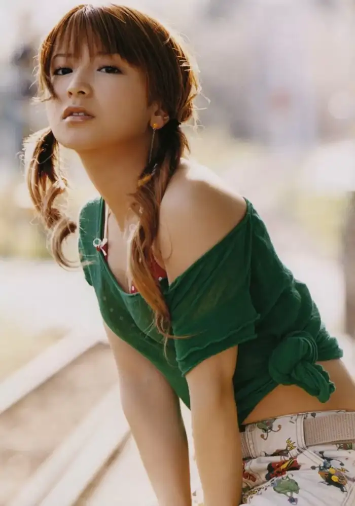 Mari Yaguchi Erotic Images: 99 Photos - The 3rd Generation Morning Musume. Collected Leader's Flat-Chested Swimsuit Gravure 25th image