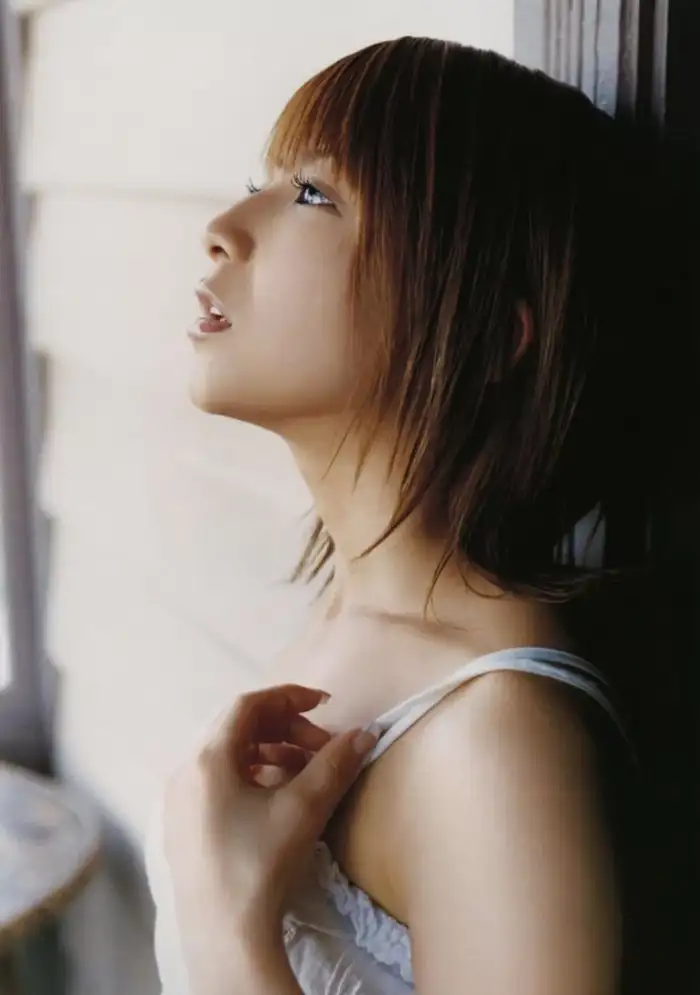 Mari Yaguchi Erotic Images: 99 Photos - The 3rd Generation Morning Musume. Collected Leader's Flat-Chested Swimsuit Gravure 41th image