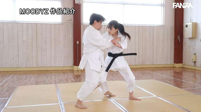 Ruruna Akamaru: Judo College Girl AV Debut 30th image