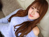 A 21-year-old beauty consultant who loves cheating and eroticism applies online for AV → experiences filming. A sensitive body that climaxes just from her nipples... Alternating between a big and a vibrator, making her climax over and over