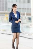 Hana Hirayama: Wild sex with a slender new graduate office lady