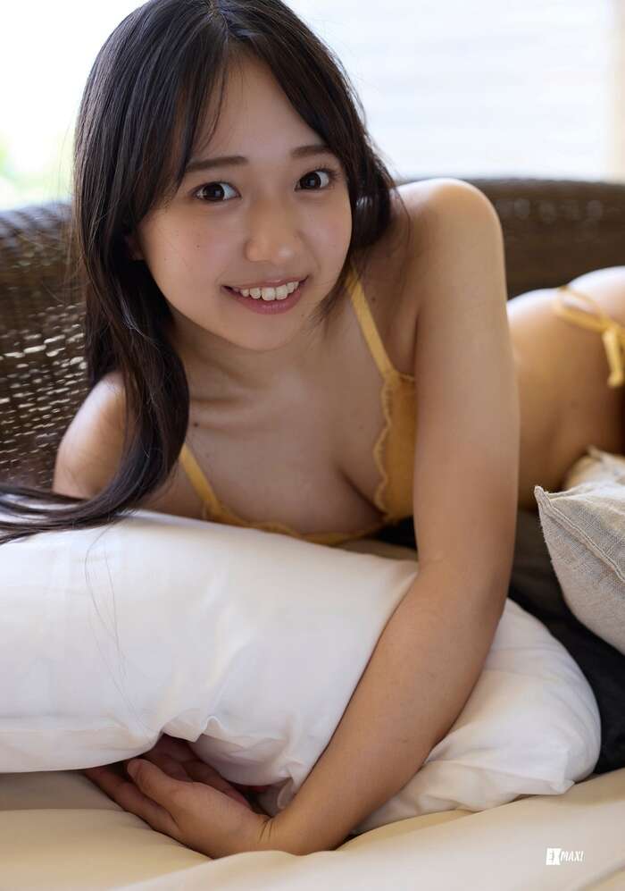 Yui Iruma Latest Gravure Swimsuit Images 53 Photos (2) 12th image