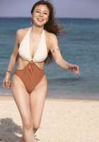 武田久美子（57）9月に23年ぶり写真集発売を発表 “美魔女”水着ショットも