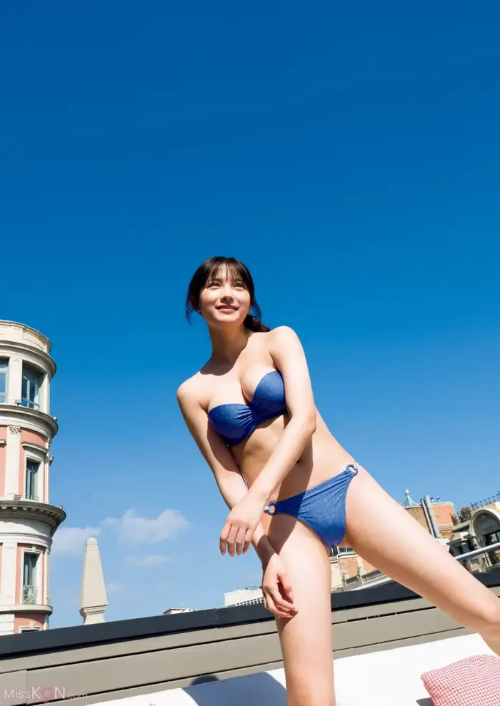 Momotsuki Nashiko: 2nd Photo Book 'Musubi' (189 photos) 5th image