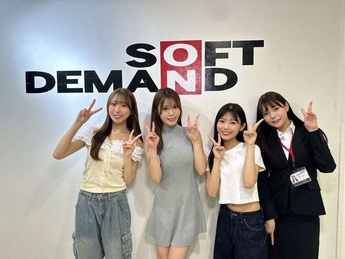 STAR研修中のSOD宣伝部 松永あかり、初のお宅訪問で男潮吹かせて痴女りまくるwww 2th image