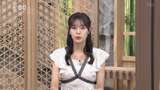 On Sunday Morning, announcer Mizuki Sugiura appeared in an SM-style perverted dress with her breasts tied up.