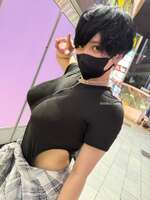 Fantia actress Mikuri, a natural I-cup and boyish girl, has such amazing paisula that people suspect fake breasts lol