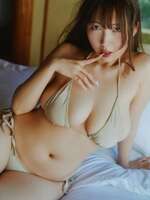 [105cm L Cup] The busty Korean YouTuber Bell-chan (velvet) who drove a million people crazy arrives in Japan! 'The Bell Rings.' First Photo Book Released: Breast Pressure Is So Intense My Brain Cracks