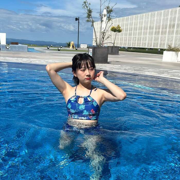 Suzune Tsukiyama Latest Gravure Swimsuit Images - 15 Photos 12th image