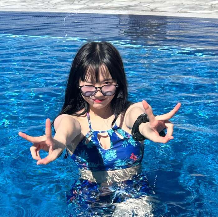 Suzune Tsukiyama Latest Gravure Swimsuit Images - 15 Photos 14th image